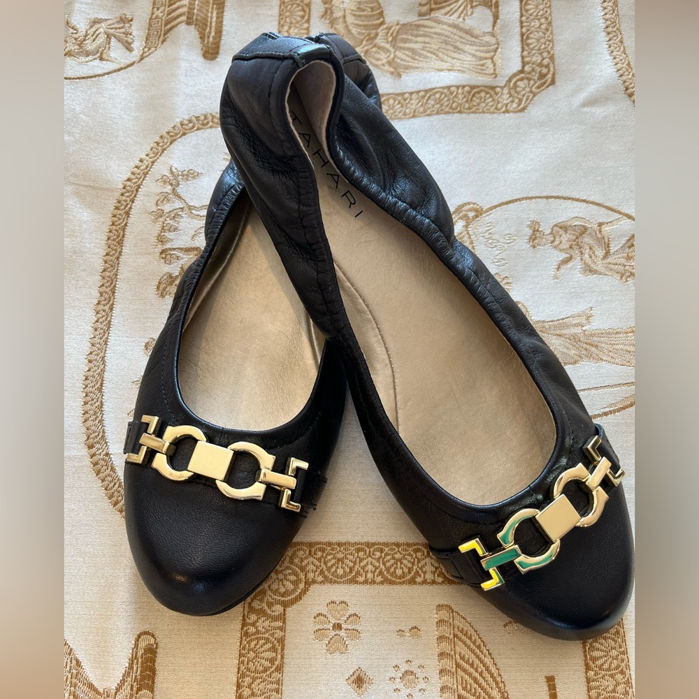TAHARI Leather Ballet Flats with Gold Buckle, Size 8M. Like new condition.